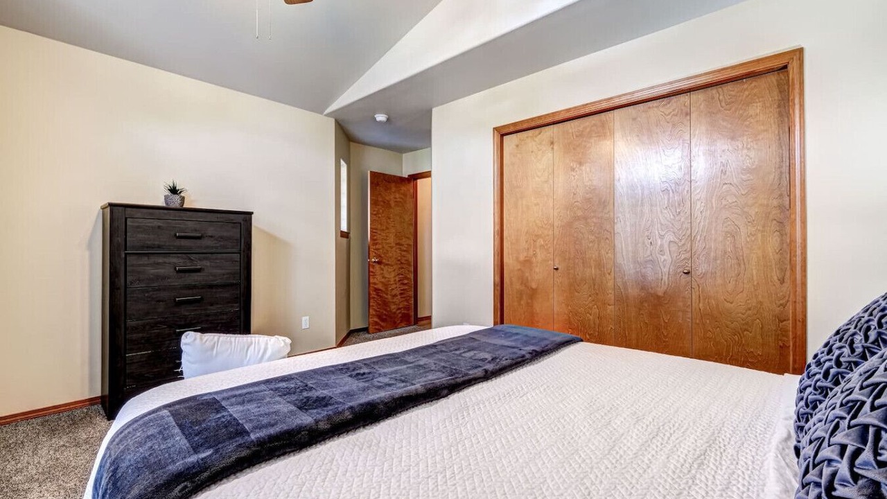 Photo of Others in Tri-Cities