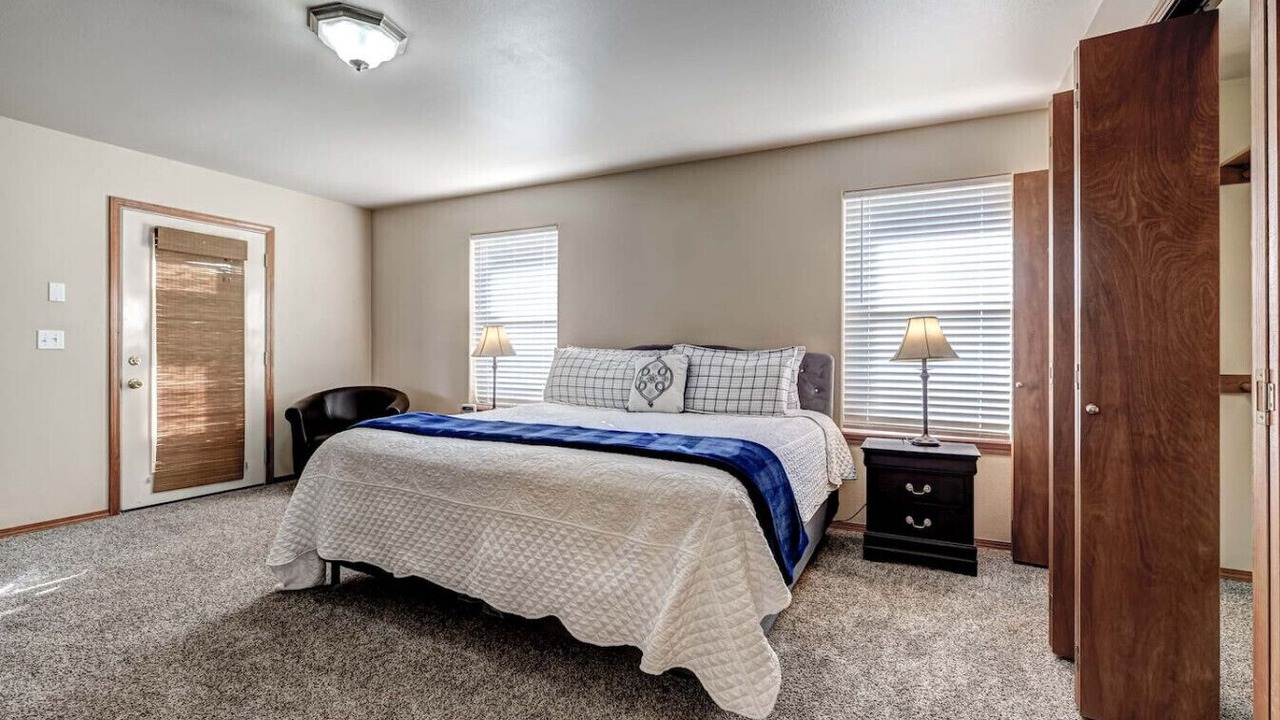 Photo of Others in Tri-Cities