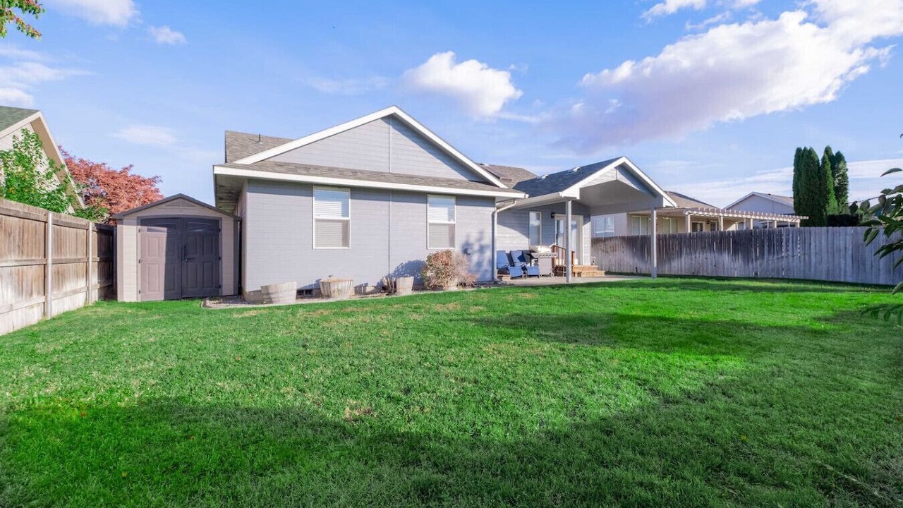 Photo of Others in Tri-Cities