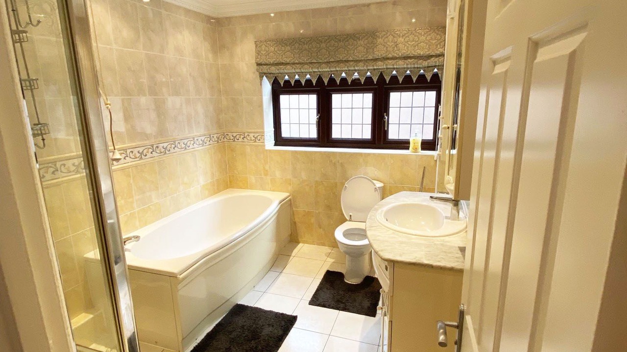 Photo of Bathroom in Emerson Park