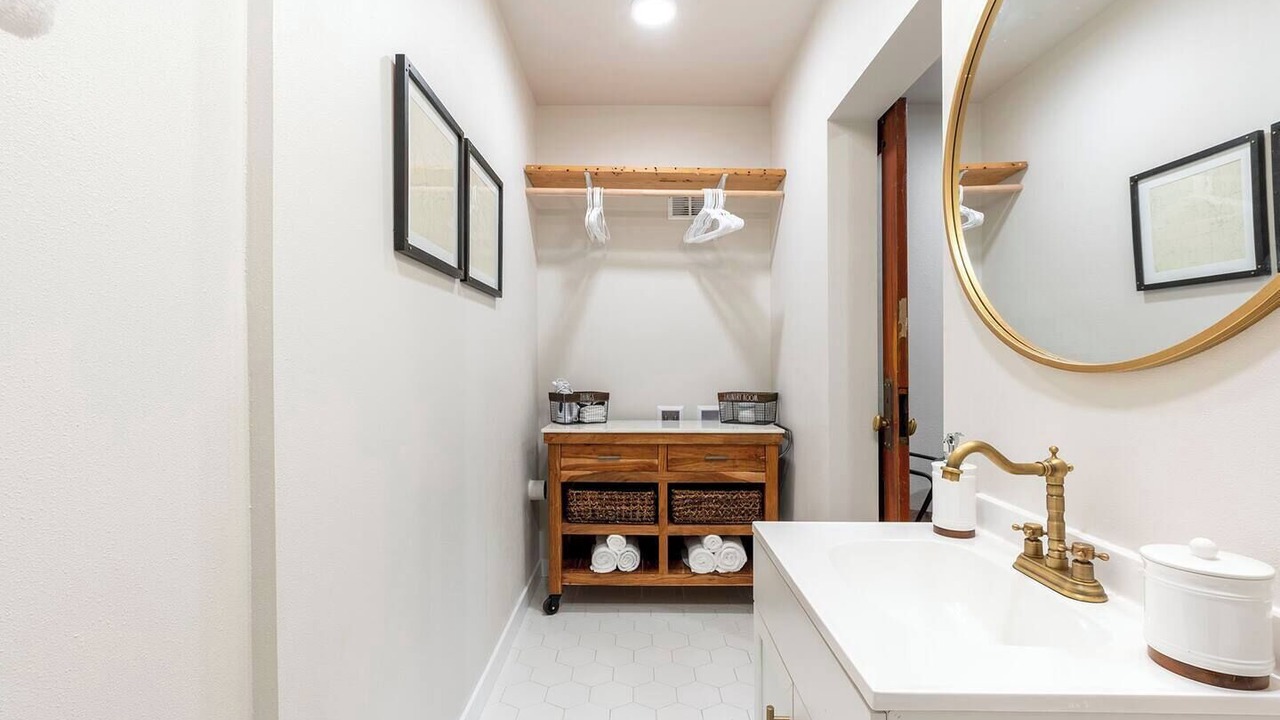 Photo of Bathroom in Central Tacoma