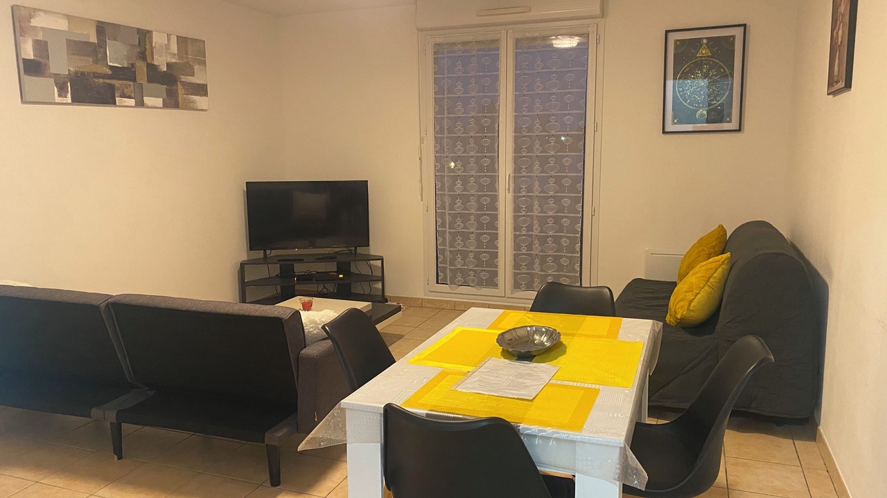 Photo of Others in Bethune