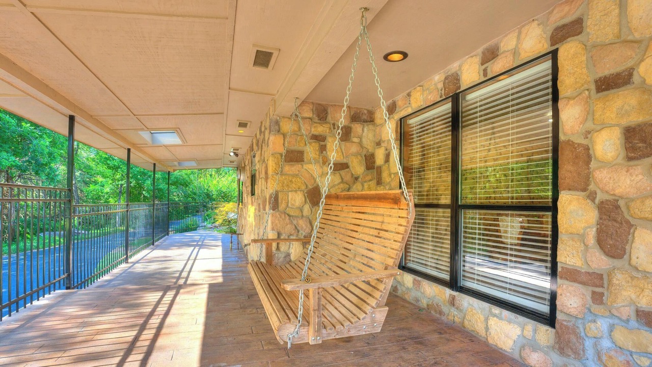 Photo of Patio Balcony in Norman