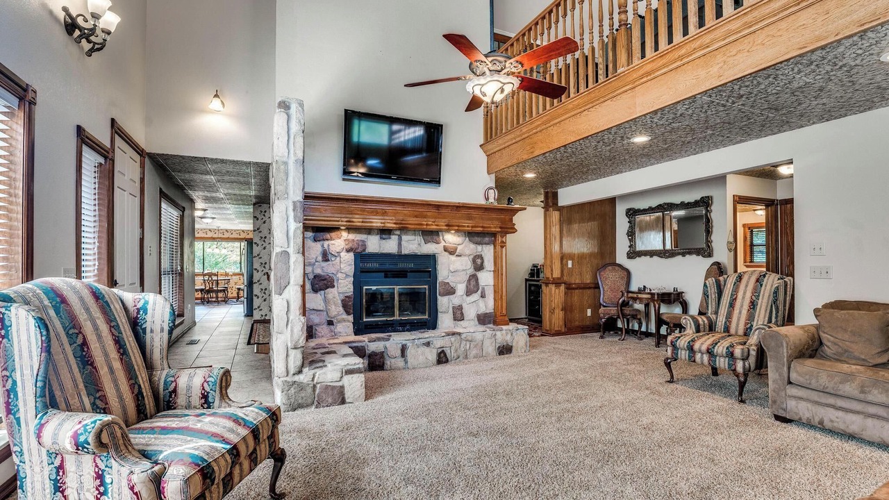 Photo of Livingroom in Norman