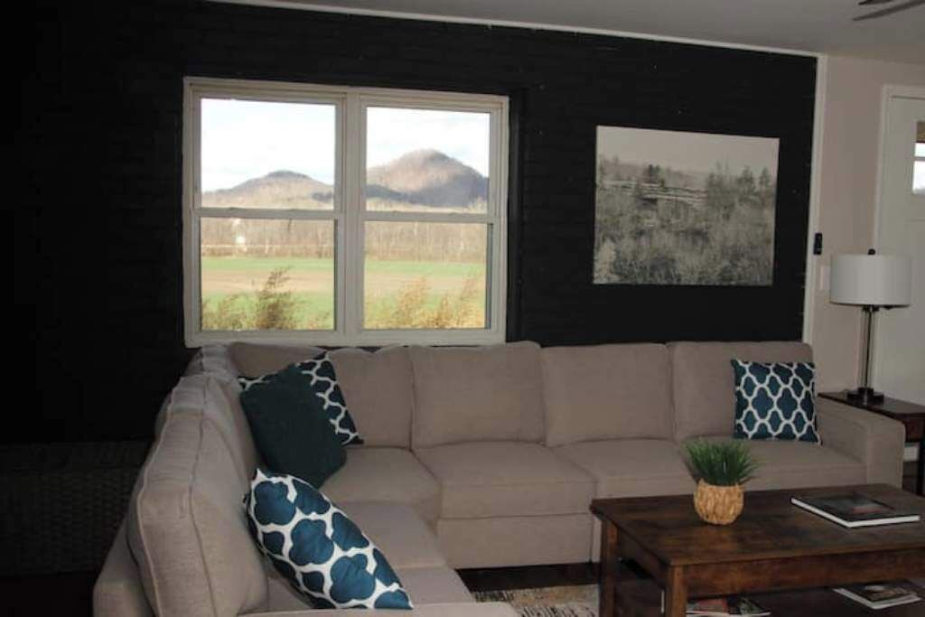 Photo of Bedroom in Clay City