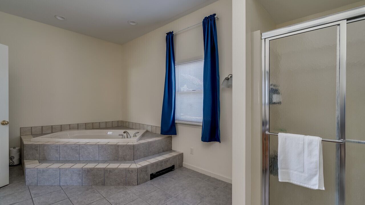 Photo of Bathroom in Cape Vincent