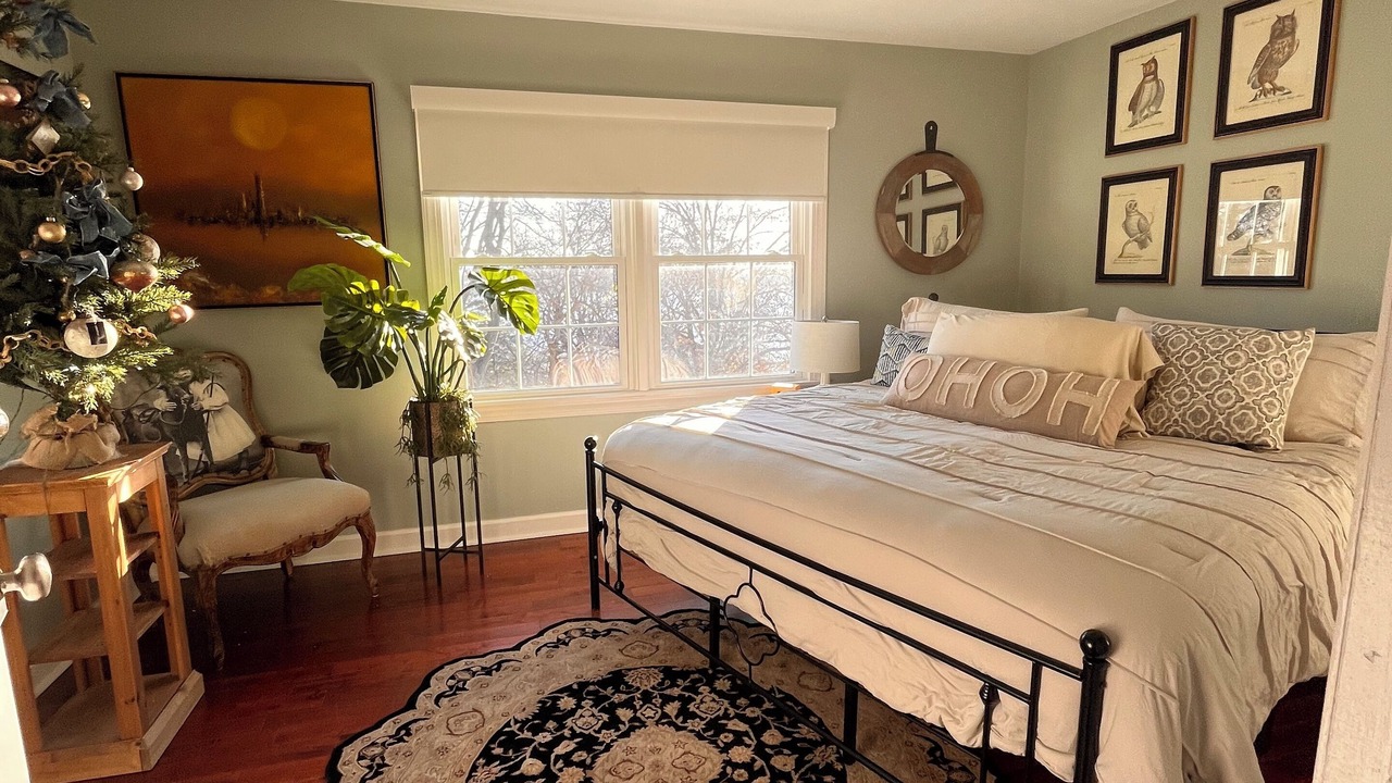 Photo of Bedroom in Newburgh