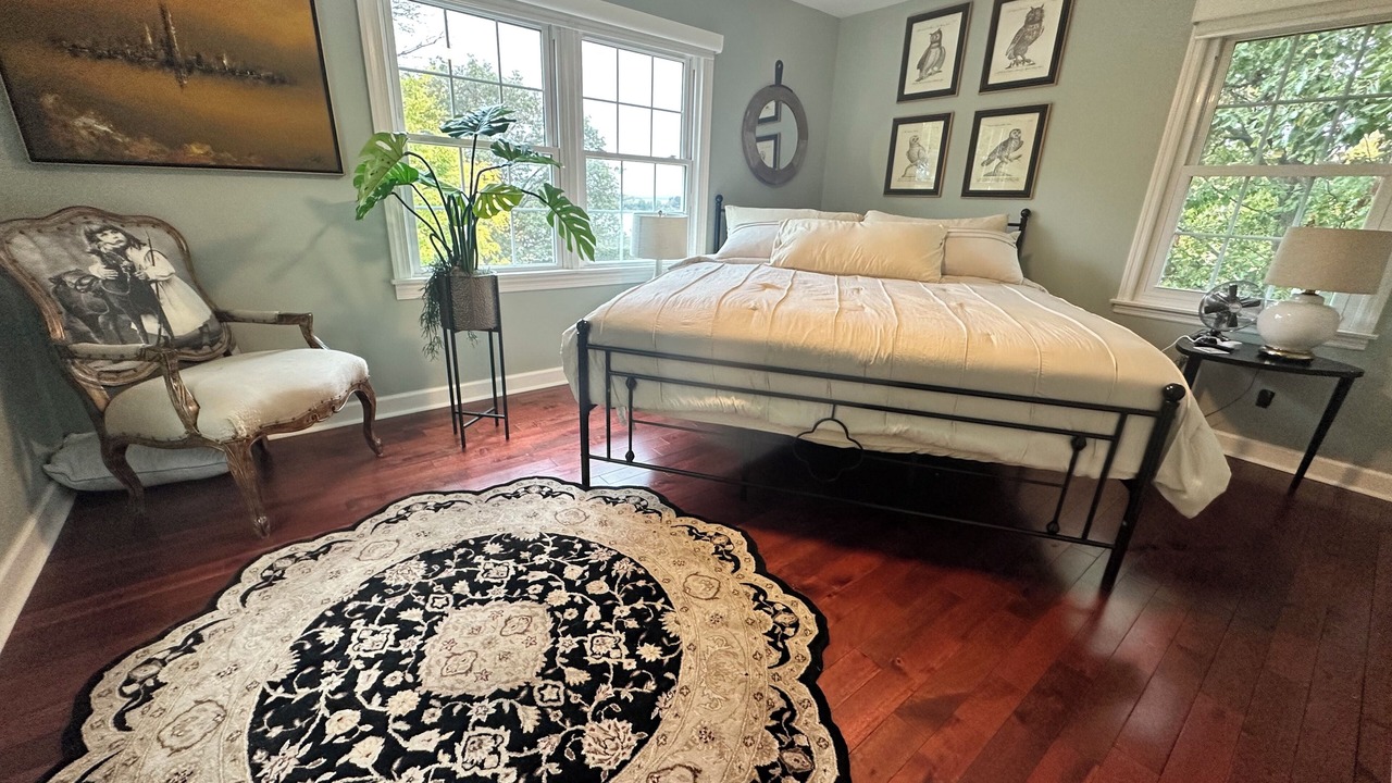 Photo of Bedroom in Newburgh