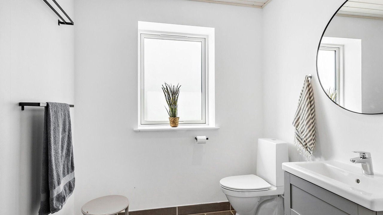 Photo of Bathroom in Lohals