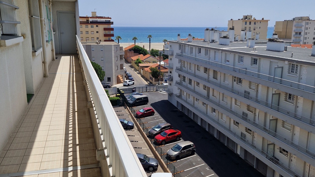 Photo of Outdoor in La Jetee