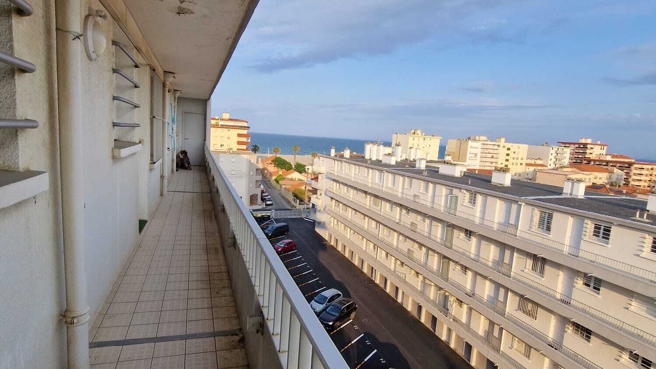 Photo of Outdoor in La Jetee