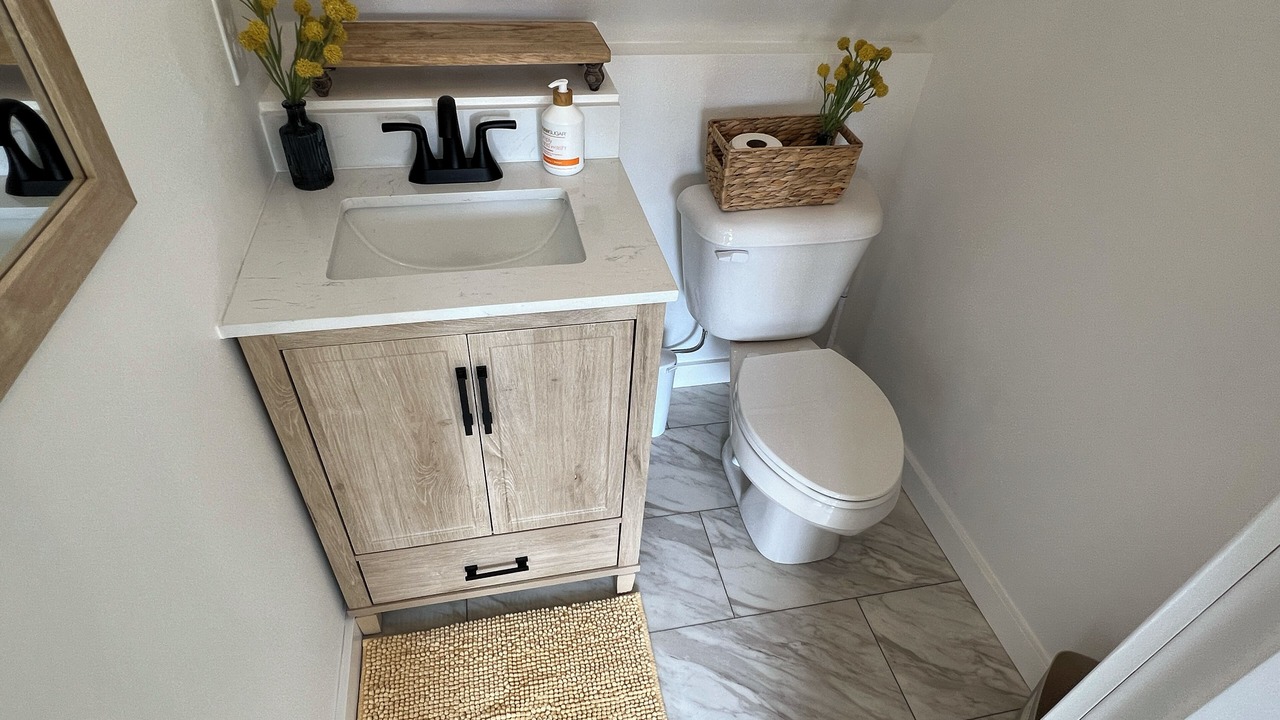 Photo of Bathroom in Valdez