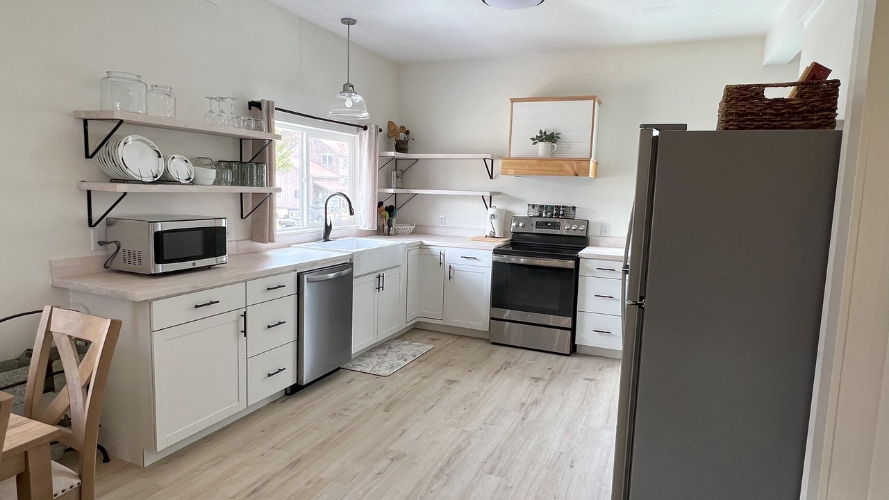Photo of Kitchen in Valdez