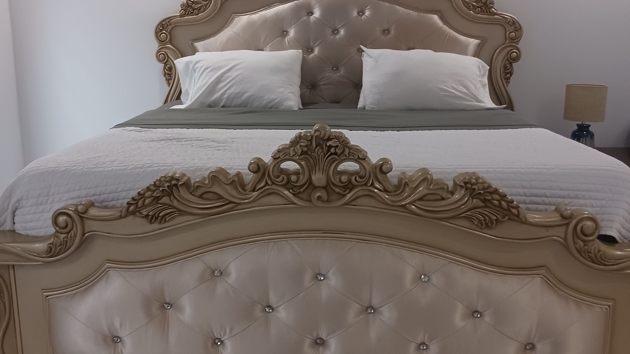 Photo of Bedroom in Drake