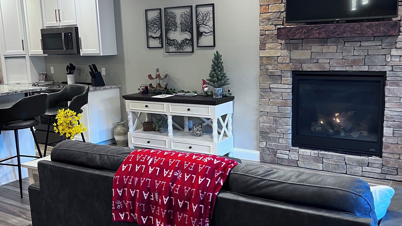 Photo of Livingroom in Joplin