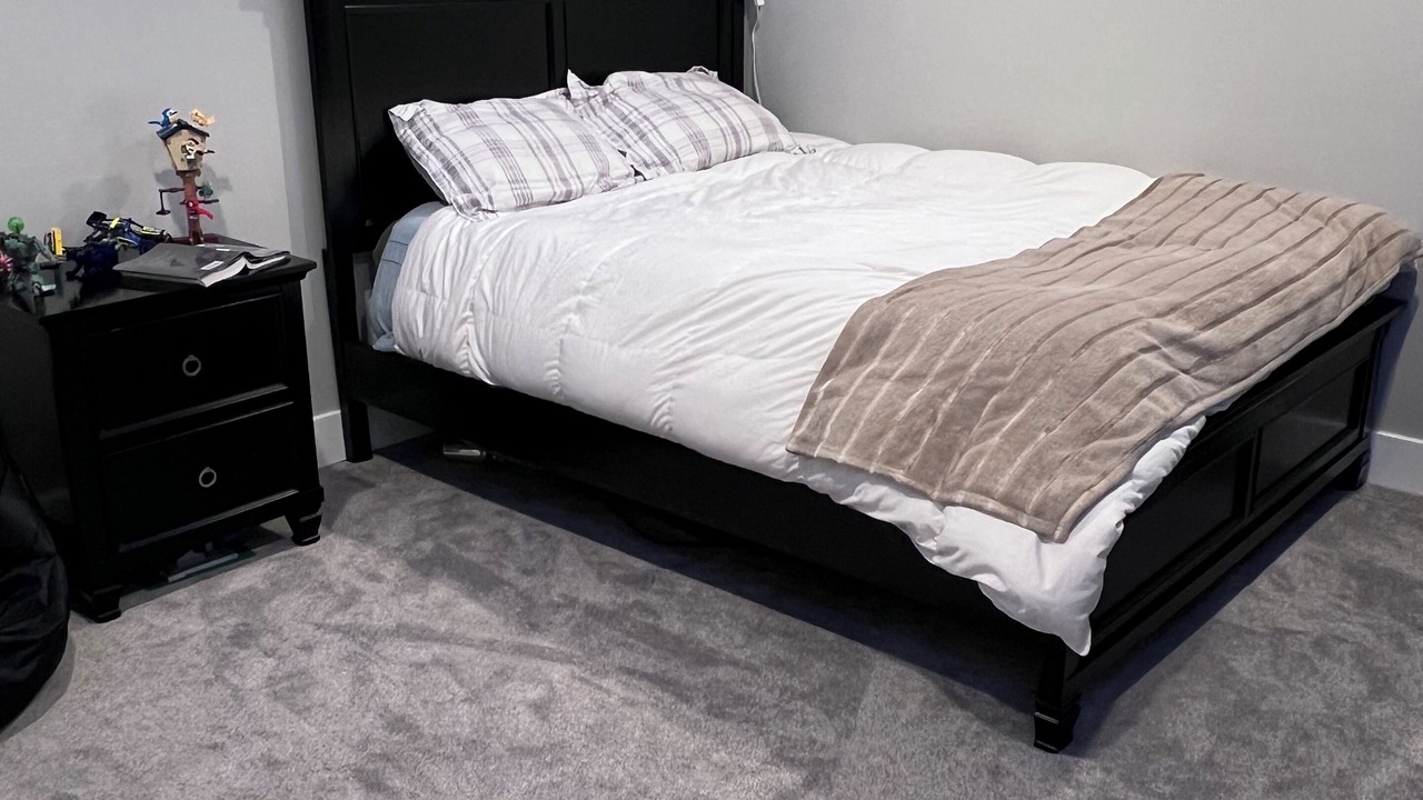 Photo of Bedroom in Saratoga Springs