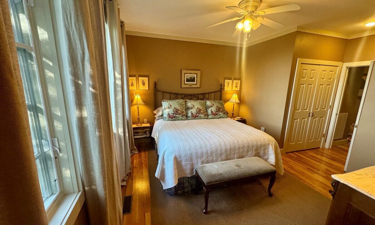 Photo of Bedroom in Monteagle