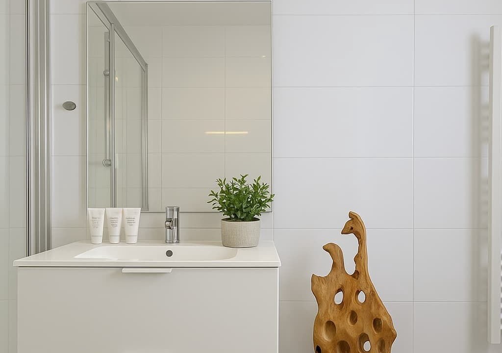 Photo of Bathroom in Odeon