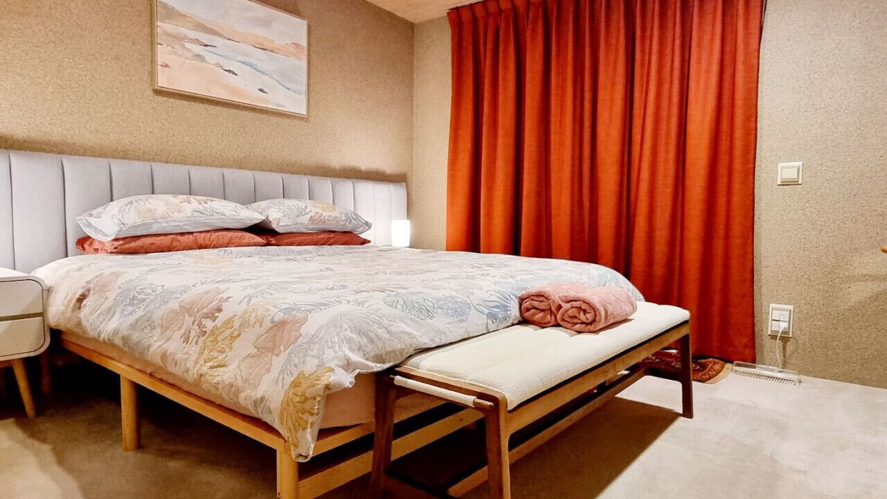 Photo of Others in Strathdale