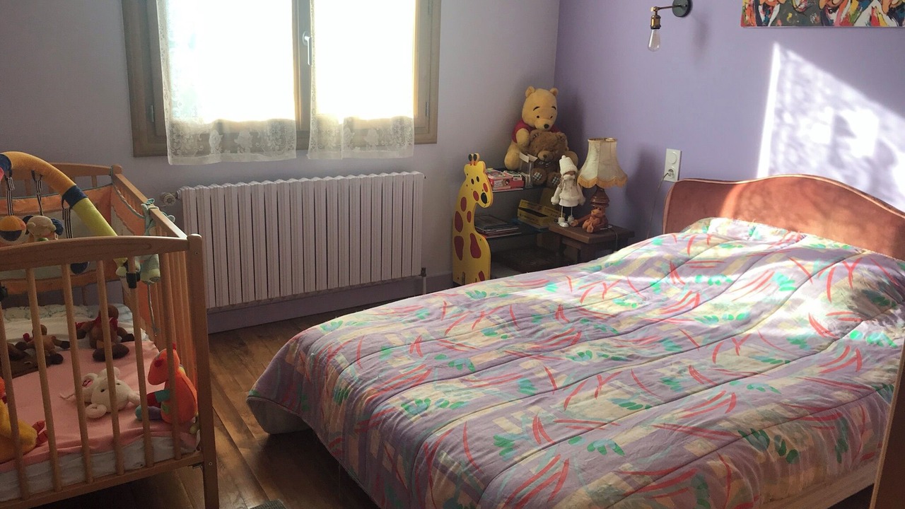 Photo of Bedroom in Presle