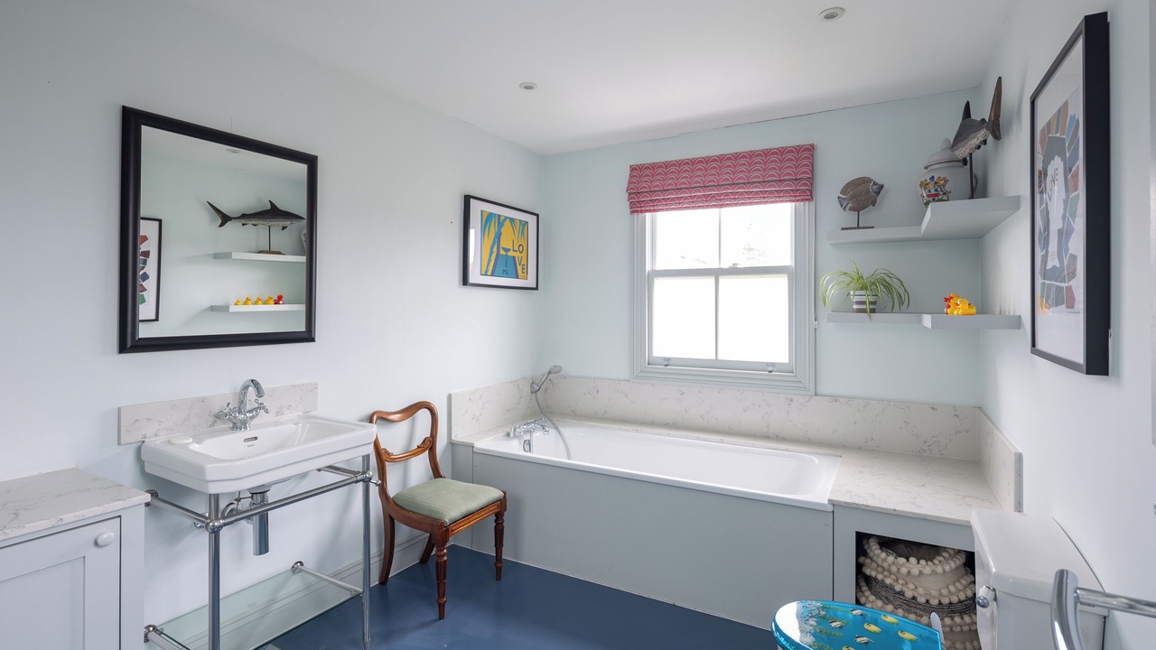 Photo of Bathroom in Askew