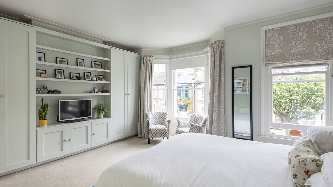 Photo of Bedroom in Askew