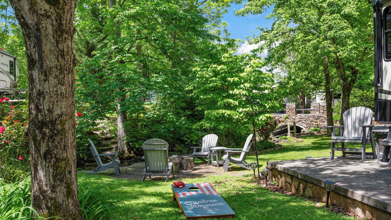 Photo of Patio Balcony in Pittman Center