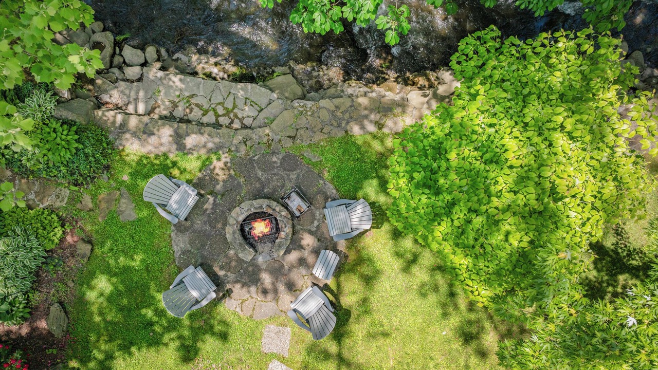 Photo of Outdoor in Pittman Center