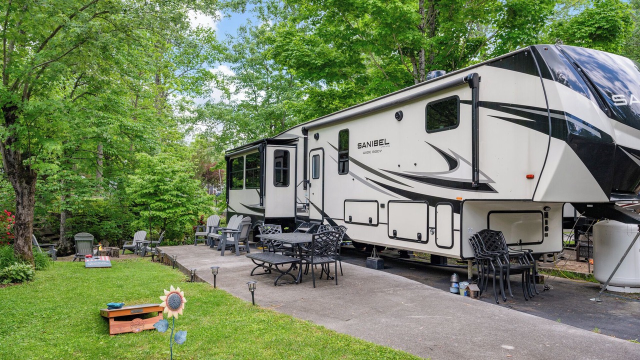 Photo of Outdoor in Pittman Center