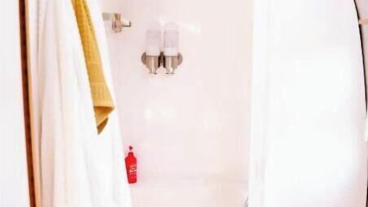 Photo of Bathroom in Midway