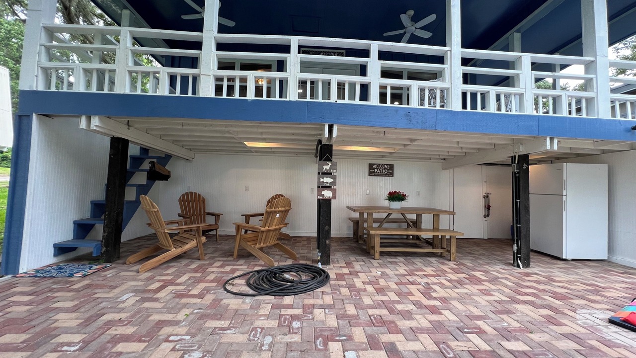 Photo of Outdoor in Pointblank