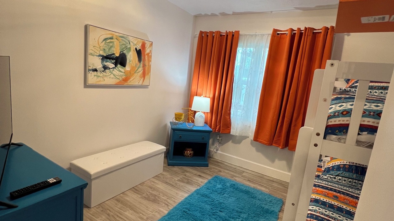 Photo of Bedroom in Pointblank