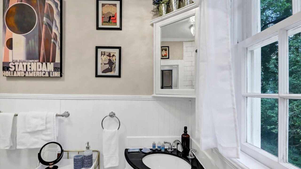 Photo of Bathroom in Lexington