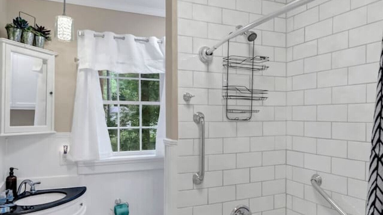 Photo of Bathroom in Lexington