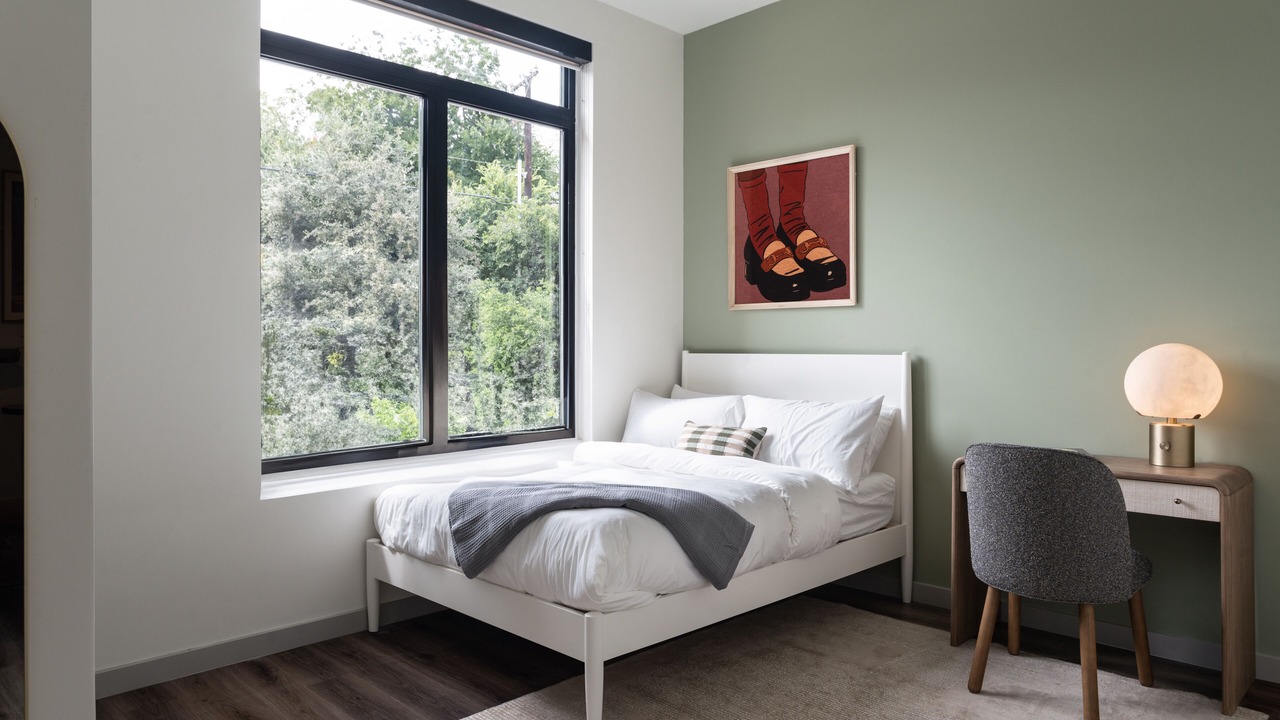 Photo of Bedroom in Fort Worth Cultural District