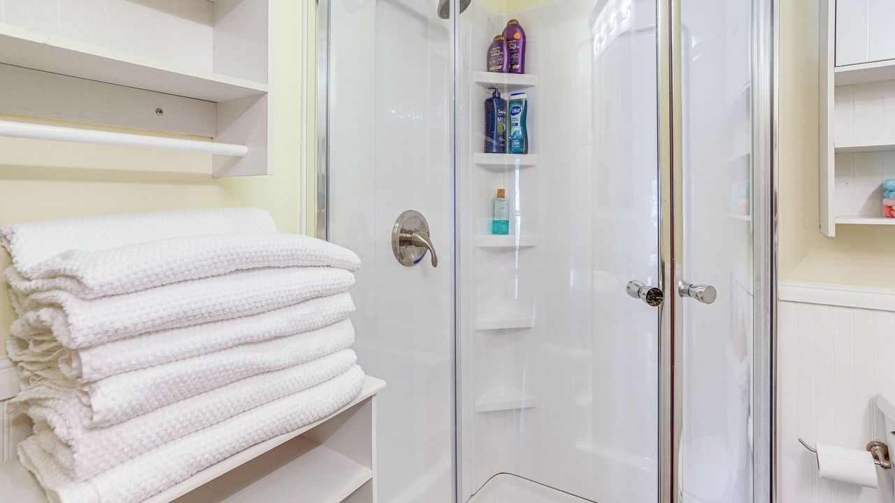 Photo of Bathroom in Port Clinton