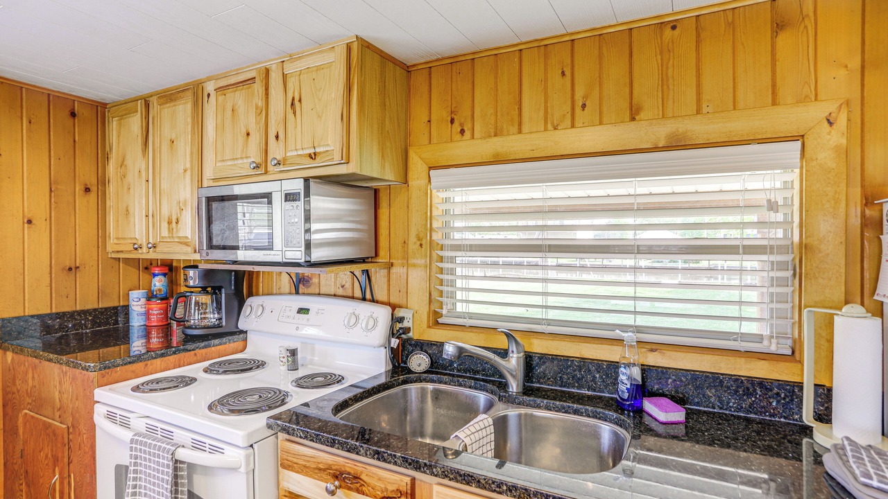 Photo of Kitchen in Port Clinton