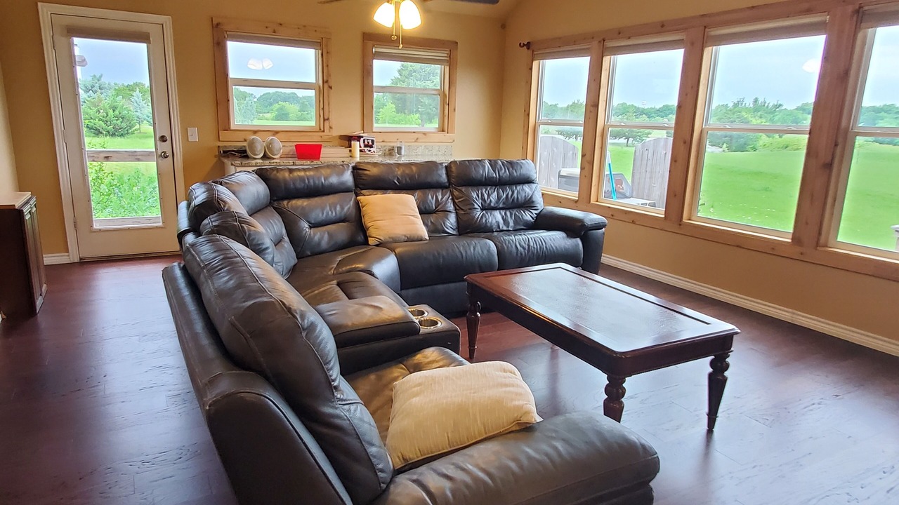 Photo of Livingroom in Weston