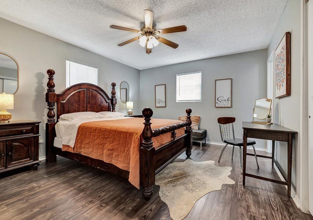 Photo of Bedroom in Nacogdoches