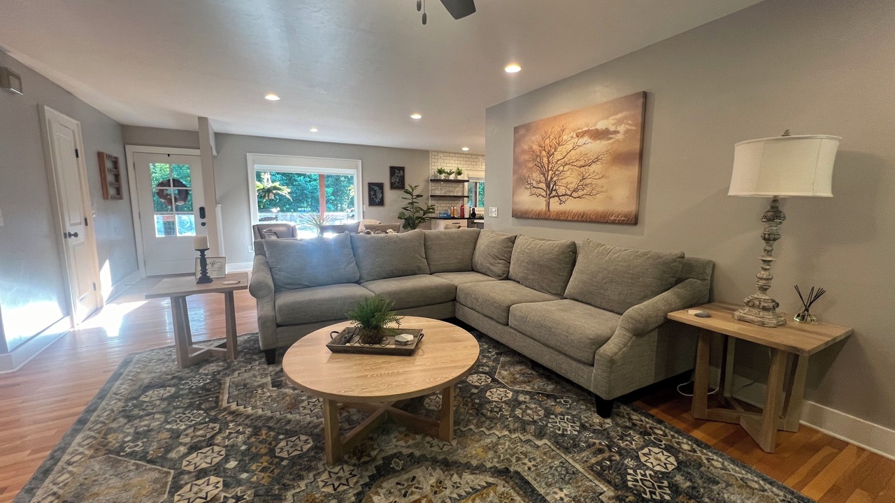 Photo of Livingroom in Wiley