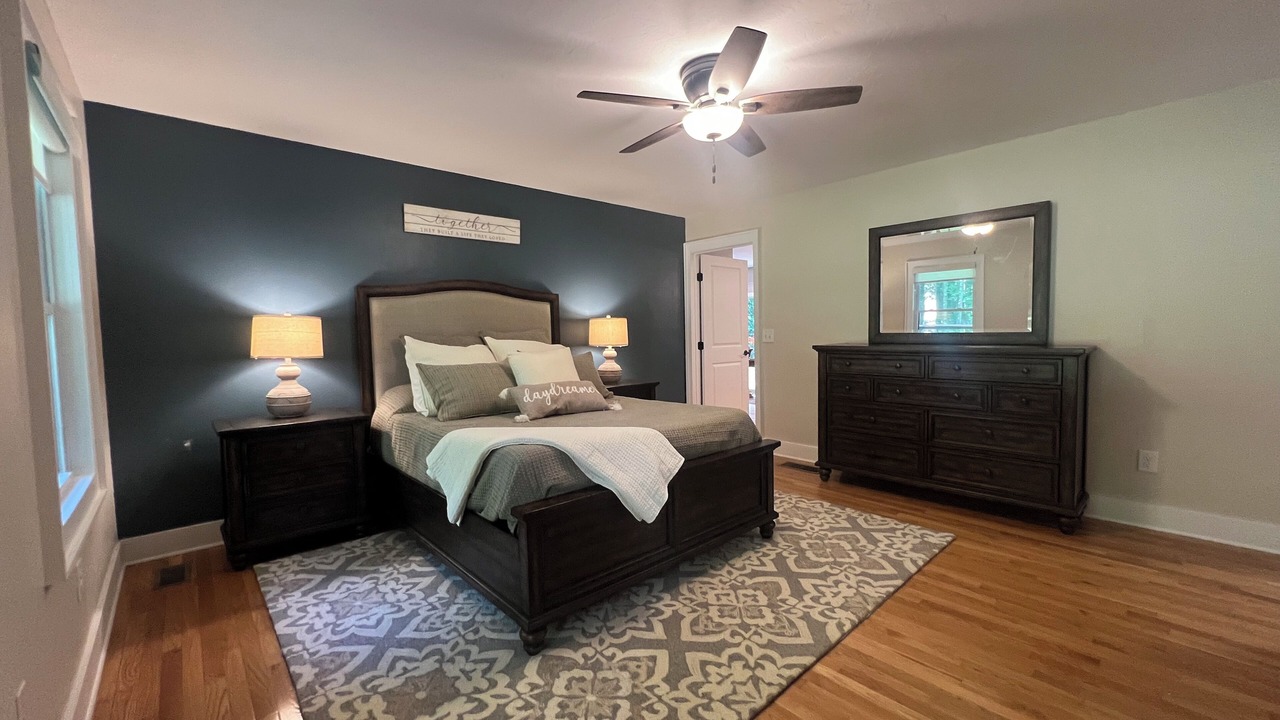 Photo of Bedroom in Wiley