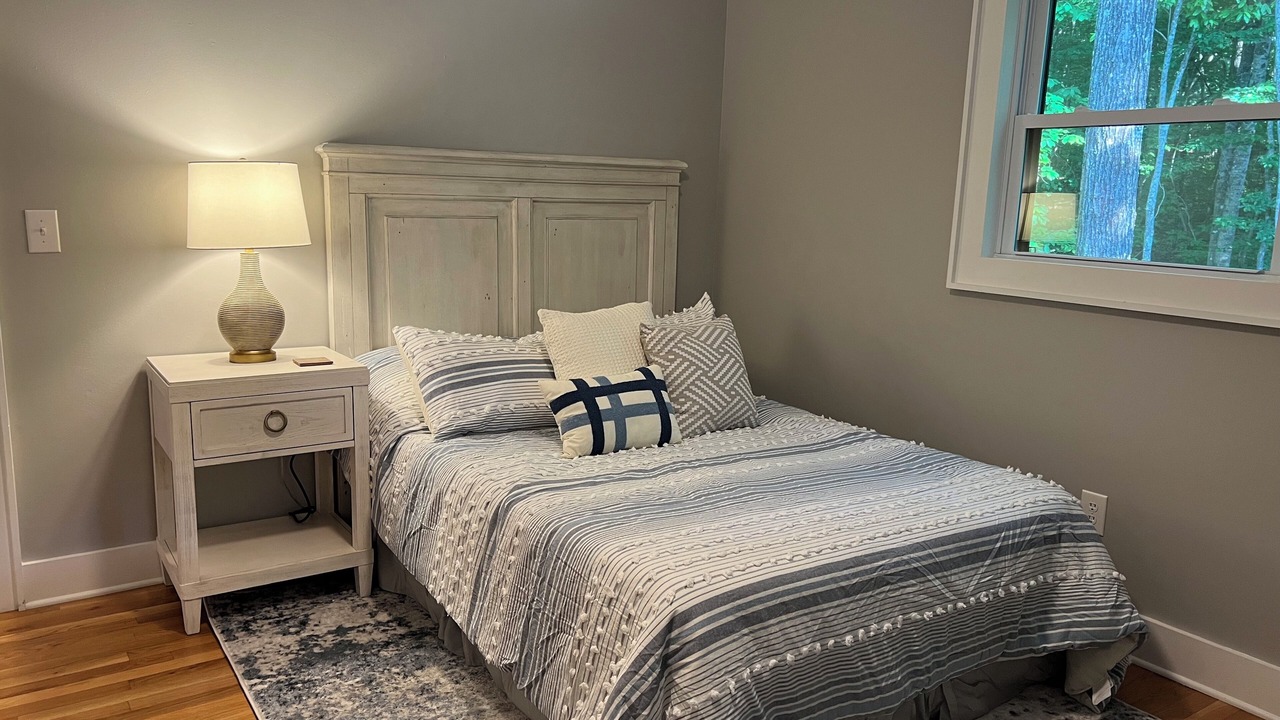 Photo of Bedroom in Wiley