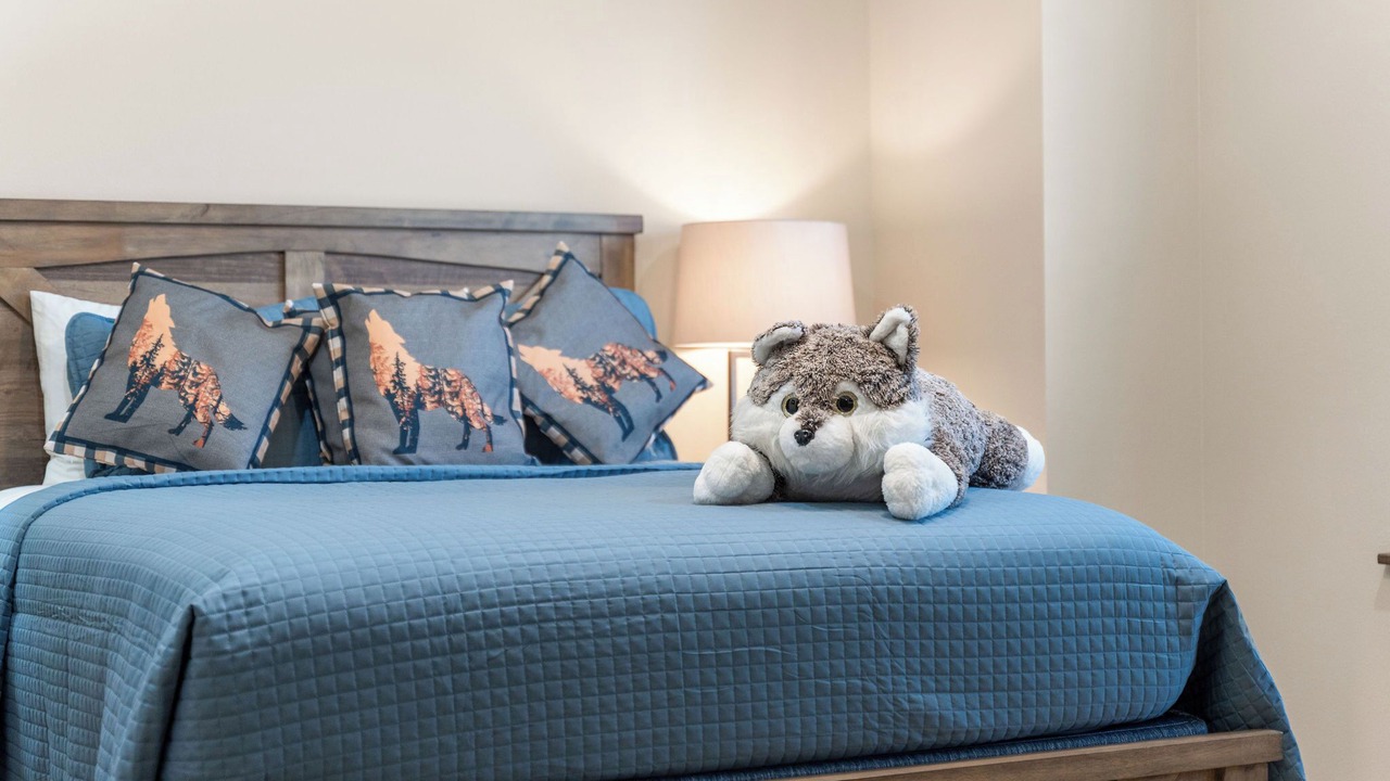 Photo of Bedroom in Hollister