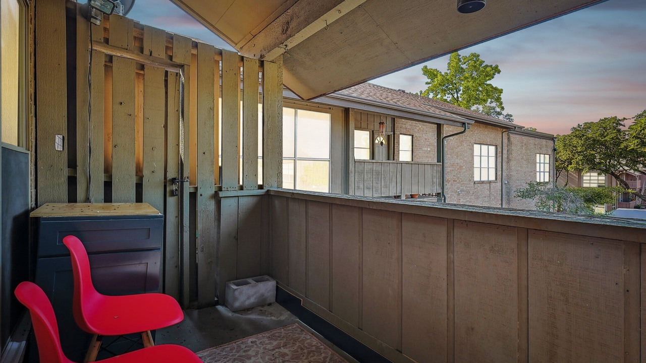 Photo of Patio Balcony in North Dallas