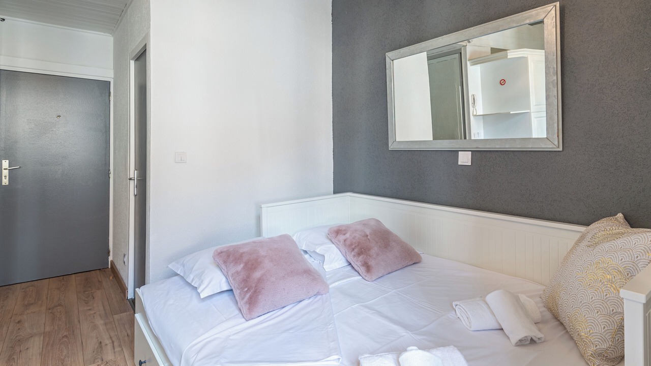 Photo of Bedroom in Annecy Old Town
