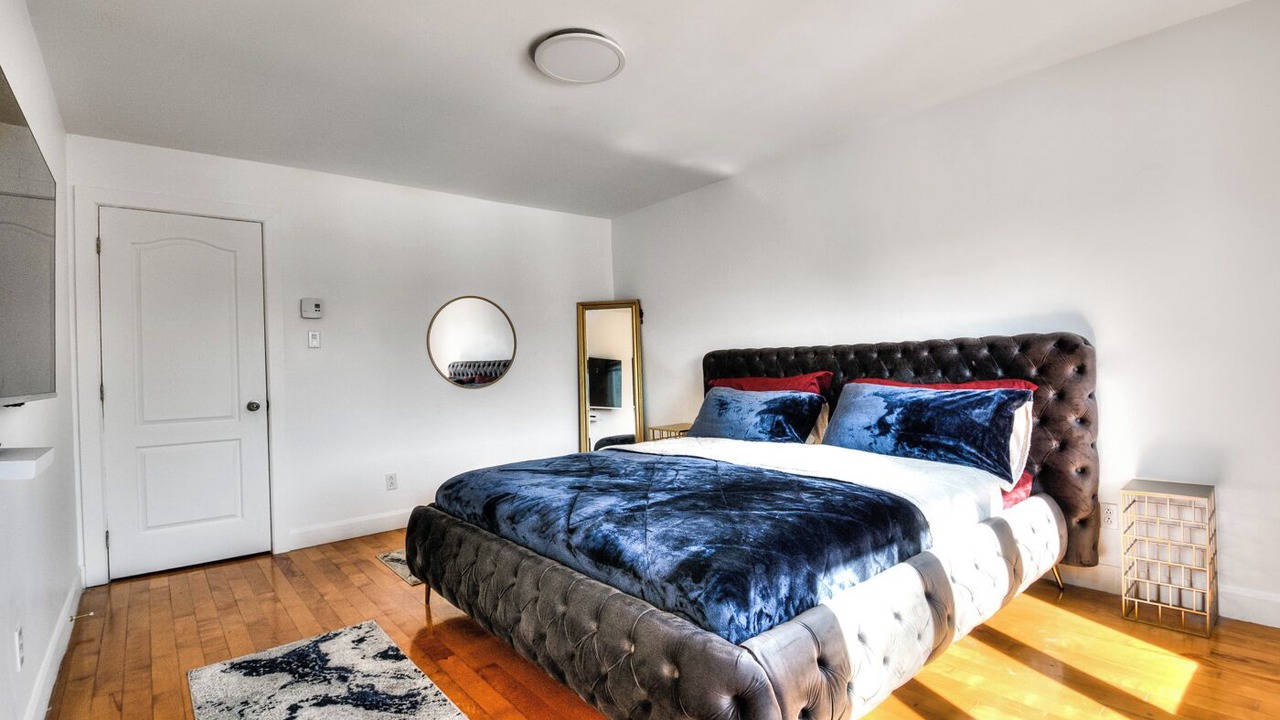 Photo of Bedroom in Sainte-Julie
