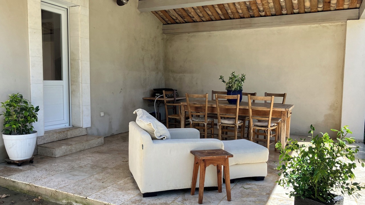 Photo of Outdoor in Saint-Laurent-La-Vernede