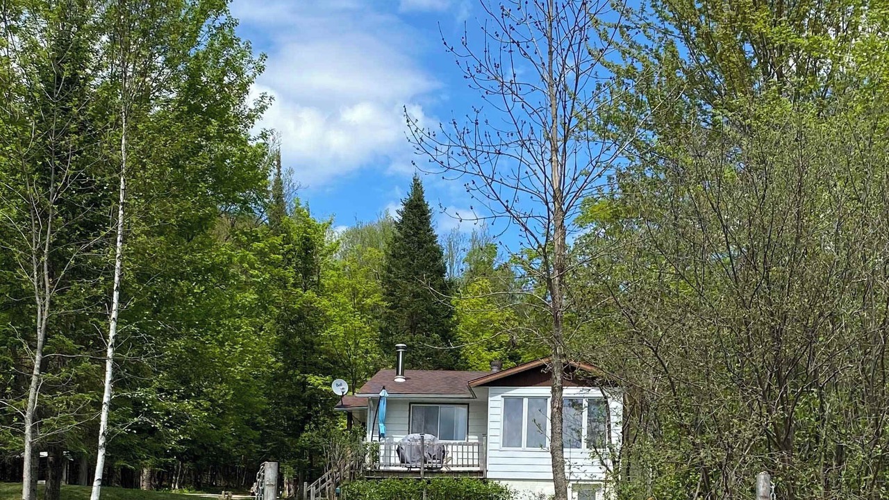 Photo of Outdoor in Amherst