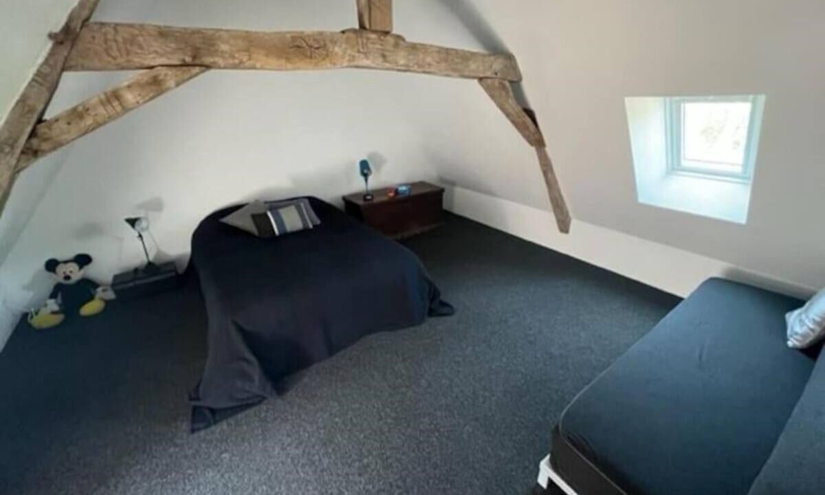 Photo of Bedroom in Belabre