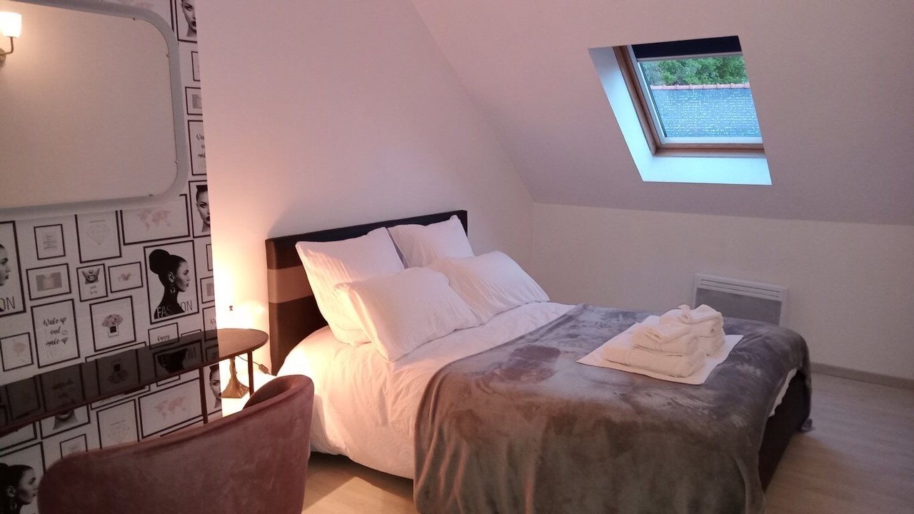 Photo of Bedroom in Martigne-Ferchaud